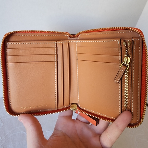 Tory Burch 2FER Gracie Reversible Canvas Tote with Perforated Zip Wallet - Picture 11 of 13